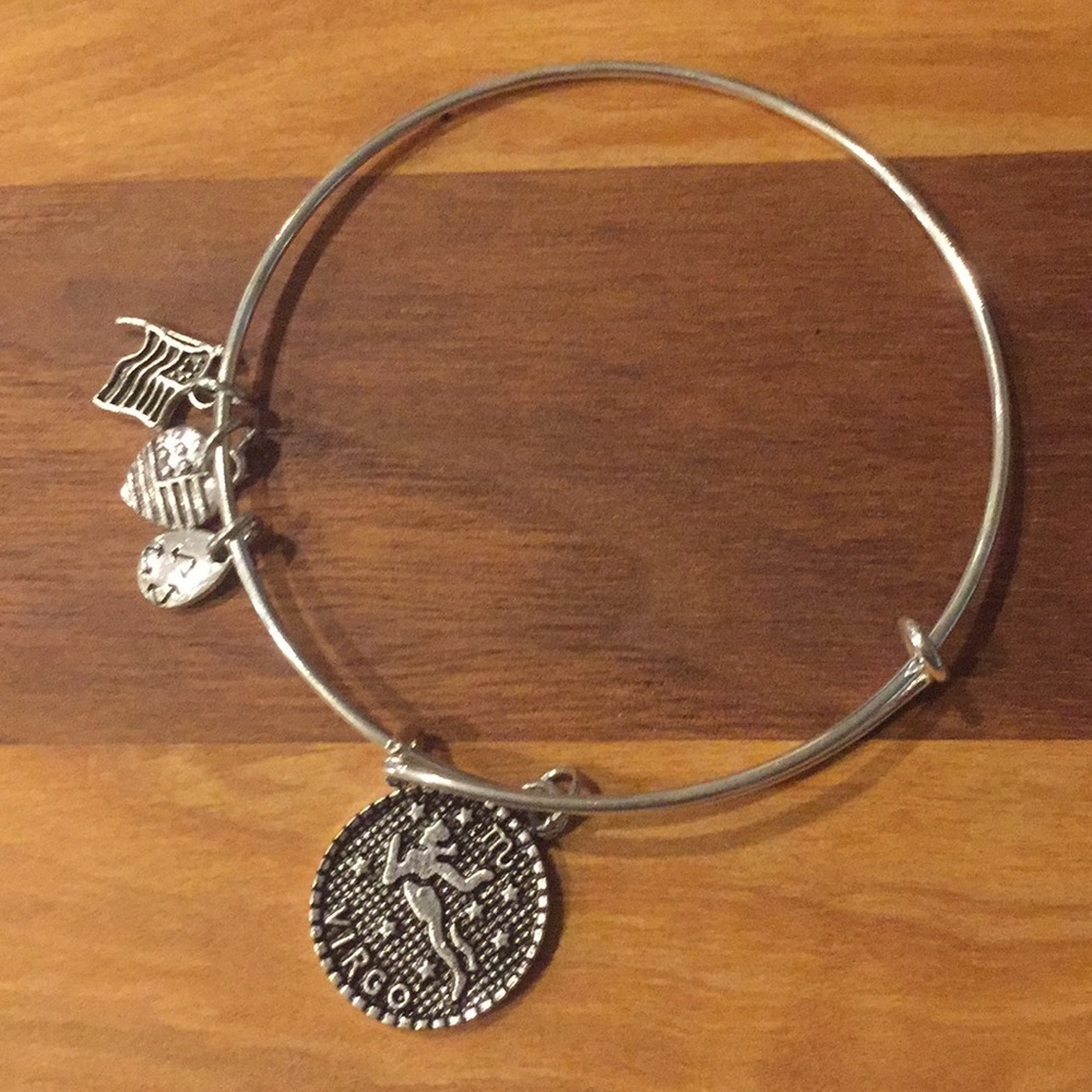 NWOT Alex and Ani Virgo bracelet